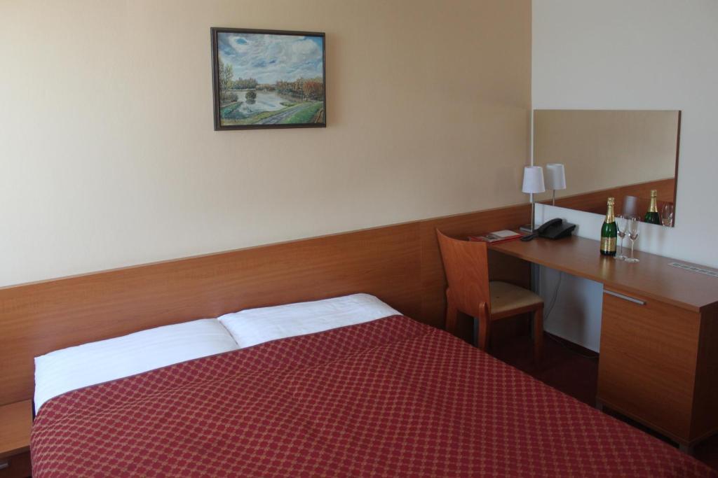 Hotel Dominika Bratislava Kamer foto